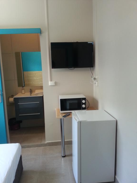 L'Annexe 66 , Saint Denis Centre Ville , A 200 M De La Rue Pietonne , Du Petit Marche Et Du Leader Price , Sur Une Rue Calme, Parking Gratuit Sur La Rue Cameră foto